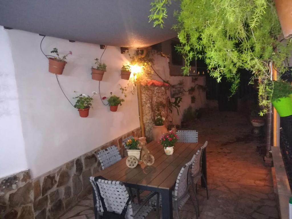 Casa Rural La Piedra Del Cambron Villaverde De Guadalimar Eksteriør billede